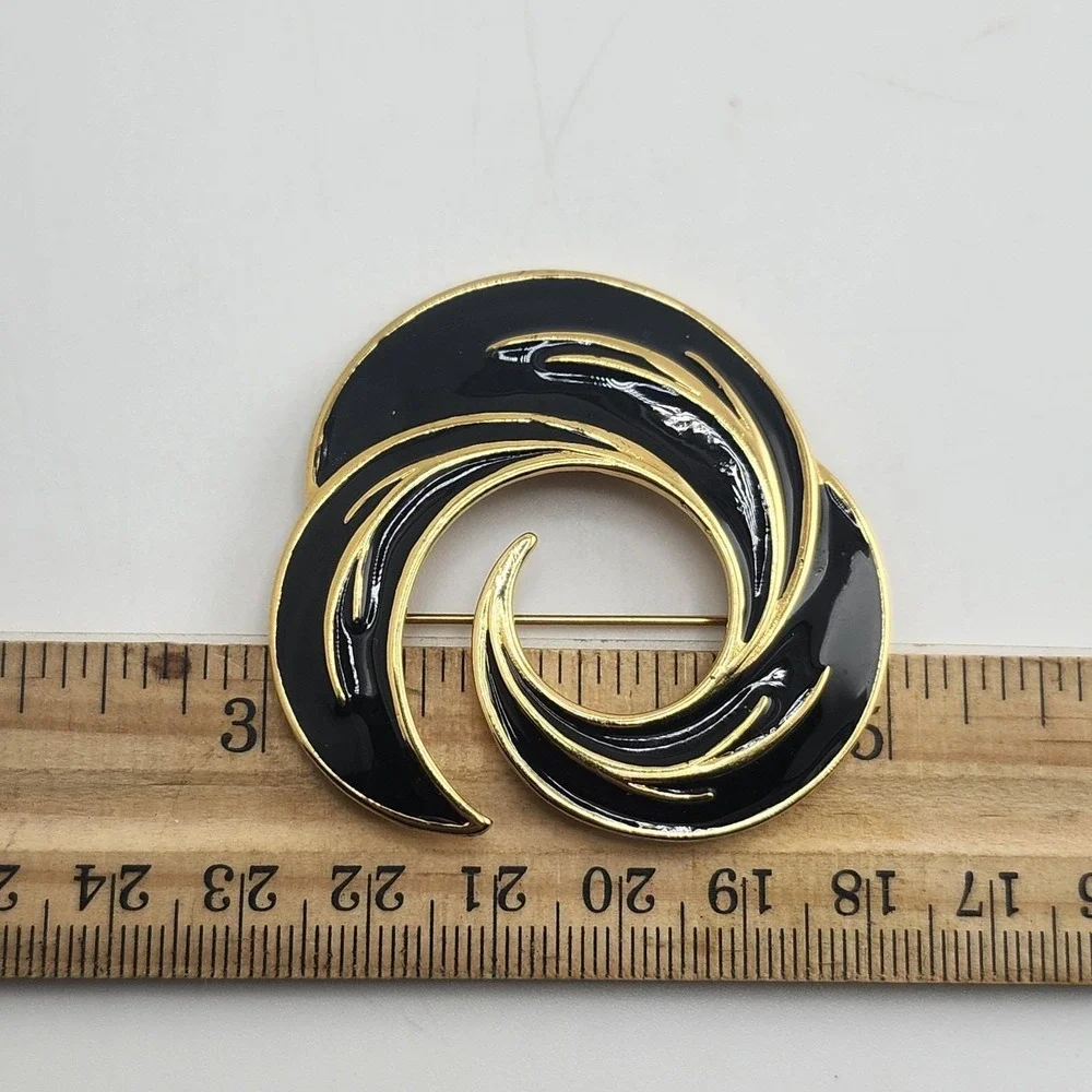 Monet Vintage Abstract Pin Brooch Black‎ Enamel Gold Chunky Signed 1980s Vintage